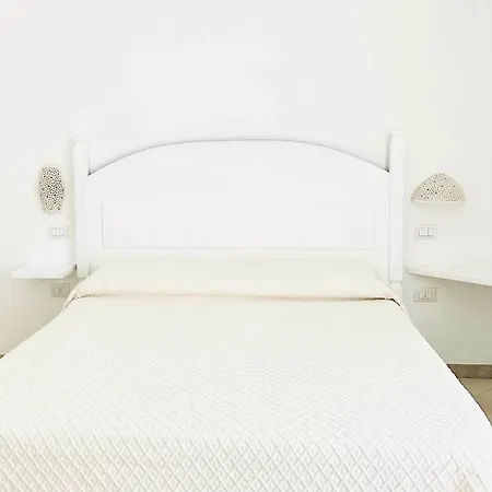 Balconcino D'oriente 3* أوترانتو