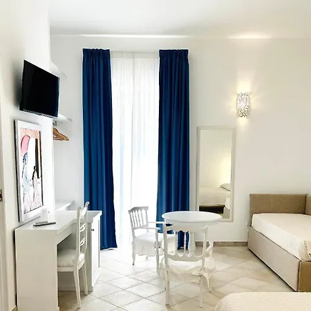 Balconcino D'oriente فندق مبيت وإفطار أوترانتو